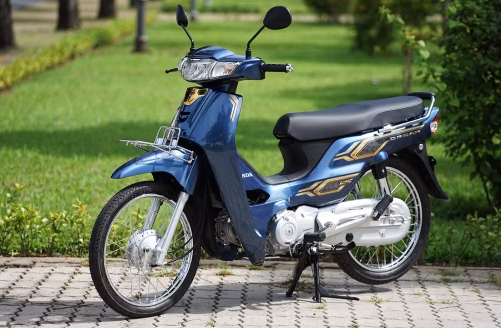 danh gia xe honda dream 2024 dau tien ve viet nam hinh 1