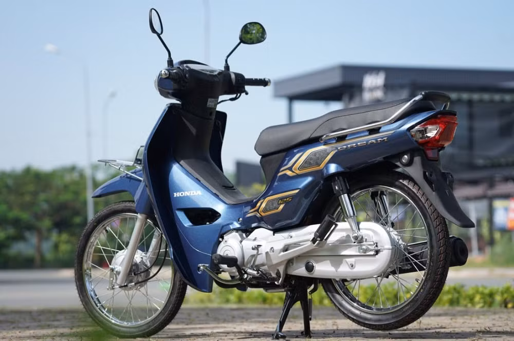 danh gia xe honda dream 2024 dau tien ve viet nam hinh 2