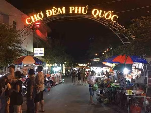 phu quoc se thi diem don khach du lich da tiem vaccine covid 19 hinh 1