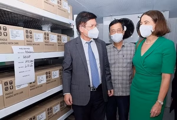 thu tuong pham minh chinh gui thu cam on thu tuong australia ve su ho tro vaccine covid 19 hinh 1