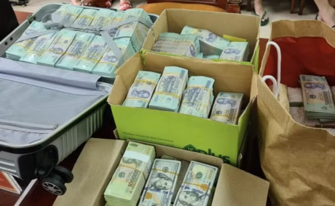 ong trum va dong pham duong day danh bac nghin ty doi dien khung hinh phat nao hinh 2