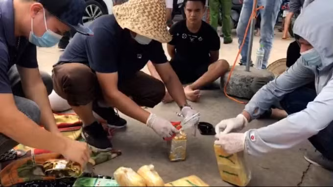 nguy trang 10kg ma tuy trong cac goi che dua tu dien bien ve bac ninh tieu thu hinh 1