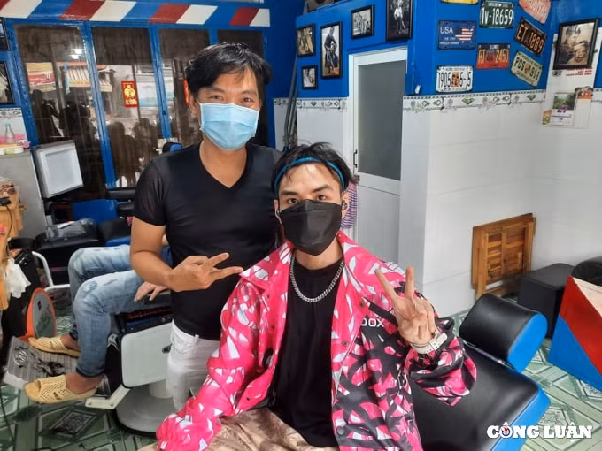 tp hcm nhung ngay dau binh thuong moi nguoi tranh thu di cat toc nguoi quen cach lai xe hinh 2