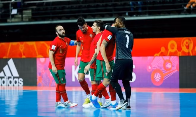 danh bai kazakhstan bo dao nha lot vao chung ket world cup futsal gap argentina hinh 1