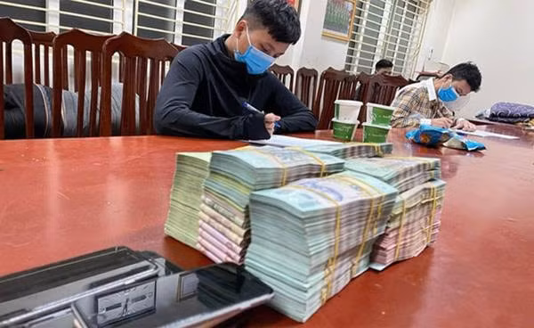 ha noi triet pha duong day danh bac qua mang cuc khung voi 6 trieu tai khoan tham gia hinh 1