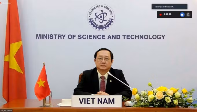 bo truong bo khcn viet nam huynh thanh dat tham du hoi nghi cac bo truong khoa hoc va cong nghe hinh 1