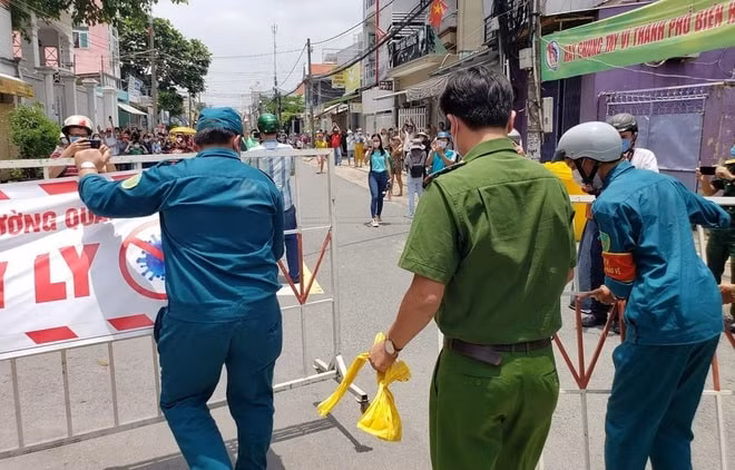 hom nay 9 10 dong nai bo chot kiem soat va giay di duong nhieu dich vu mo lai hinh 1