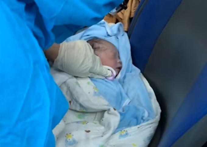 nhung chuyen tau cho yeu thuong tro ve hinh 3