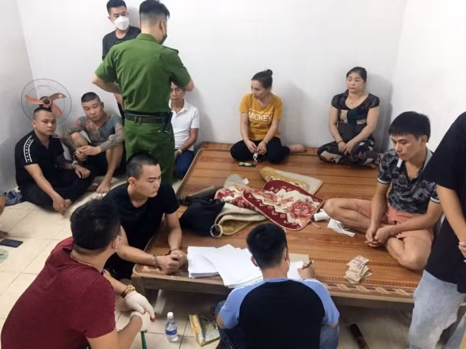 nghe an triet pha tu diem danh bac tam giu hinh su 21 doi tuong hinh 1