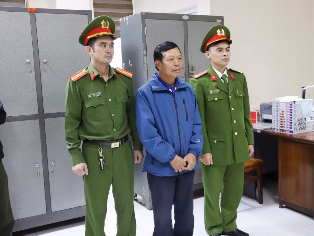 khoi to them mot can bo trong vu an lam quyen trong khi thi hanh cong vu o ha tinh hinh 1