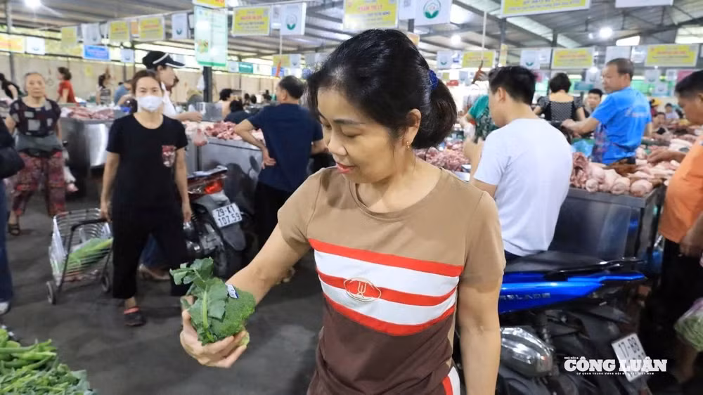 z7743587080109_20ad083e81ea79687a57796067f2cb95.jpg