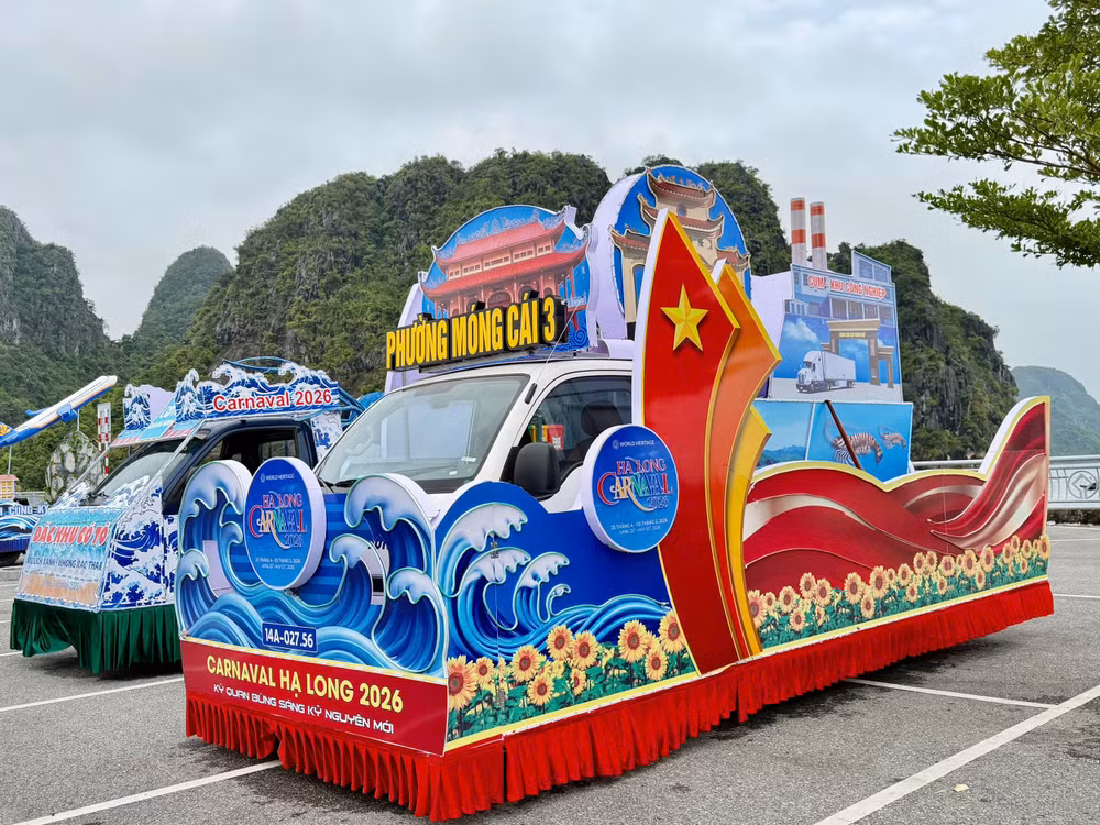 5-carnaval-ha-long-2026.jpg