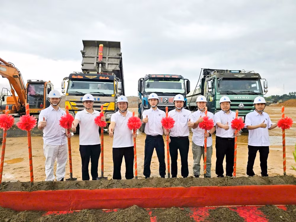 Lễ động thổ dự án Nhà máy sản xuất thức ăn chăn nuôi Hải Long Vĩnh Phúc tại KCN Stavian Vĩnh Phúc