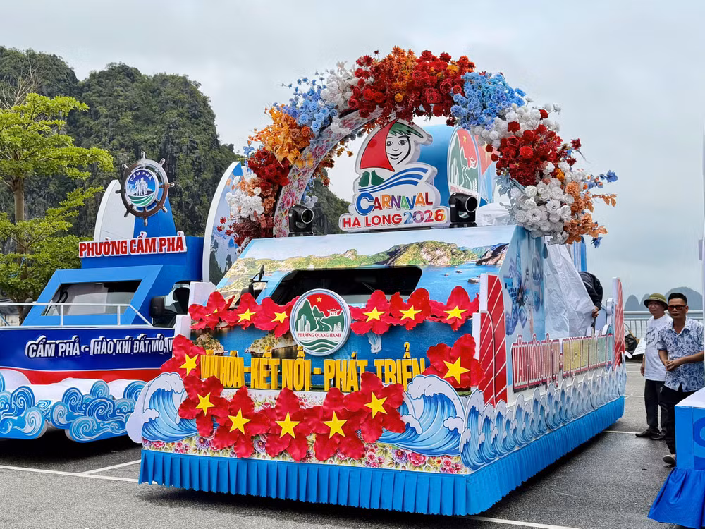 4-carnaval-ha-long-2026.jpg