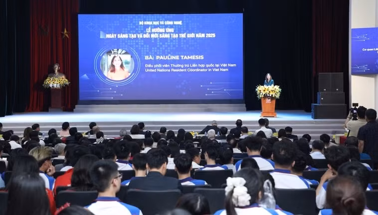 Toàn cảnh Lễ hưởng ứng Ngày Sáng tạo và Đổi mới sáng tạo thế giới năm 2025 - Ảnh: Bộ Khoa học và Công nghệ.