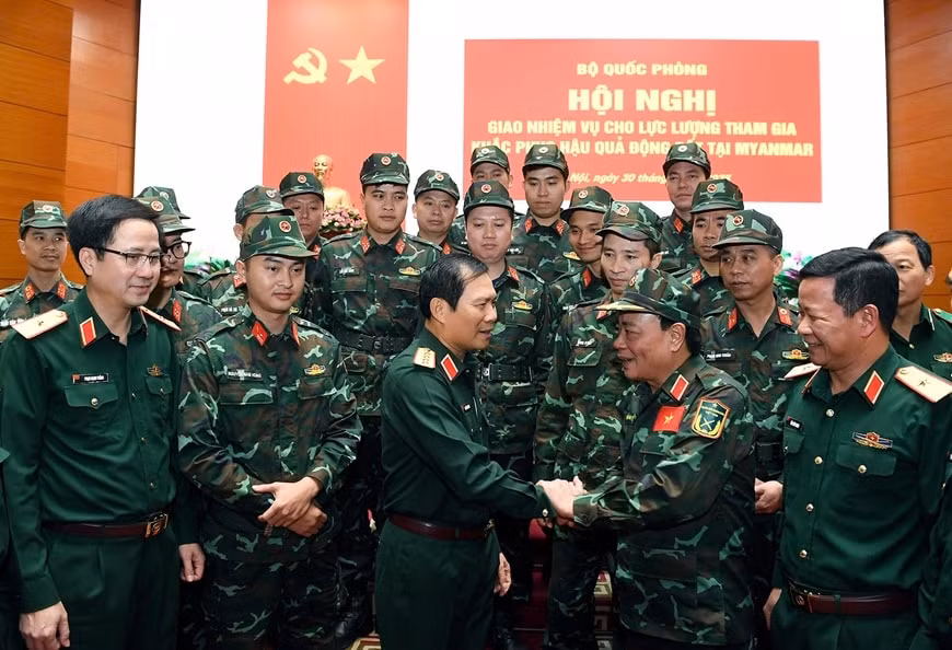 tinh than quoc te cao ca cua quan doi nhan dan va cong an nhan dan viet nam hinh 4