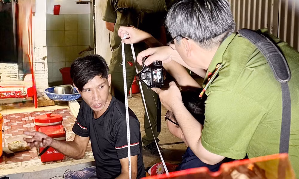 nghi an chong ho bao hanh con rieng cua vo hinh 1