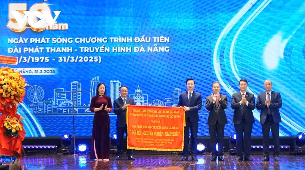 dai phat thanh truyen hinh da nang ky niem 50 nam ngay phat song chuong trinh dau tien hinh 1