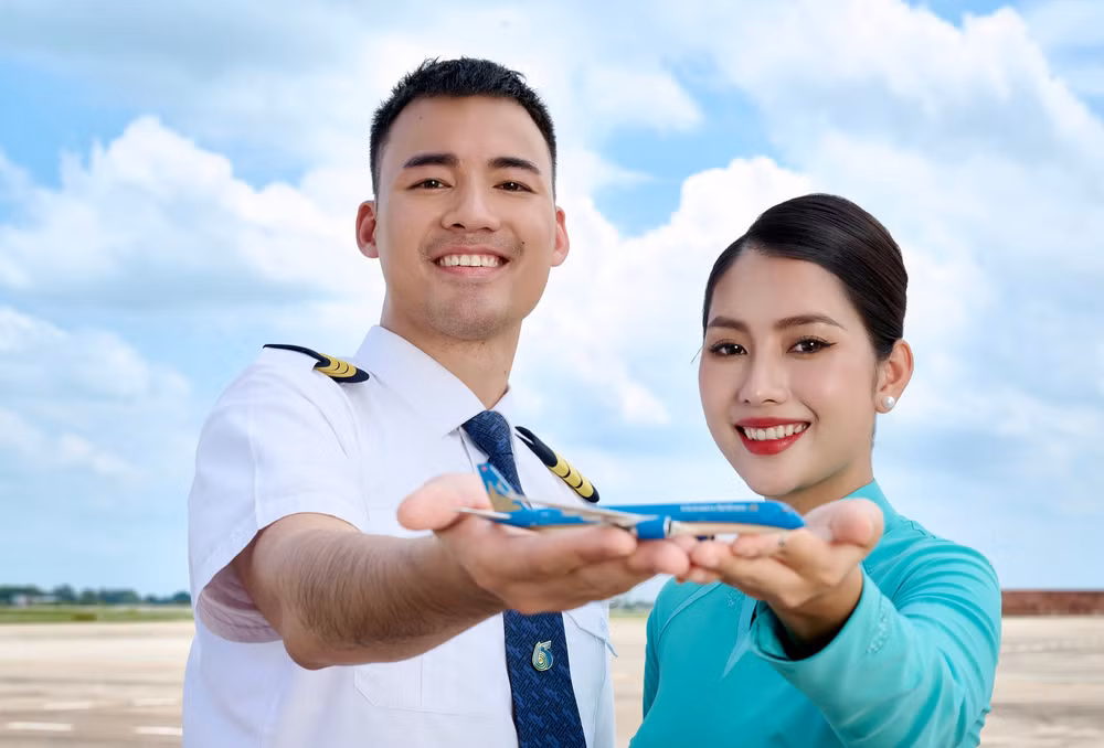 vietnam airlines cong bo loi nhuan nam 2024 dat gan 8000 ty dong hinh 1