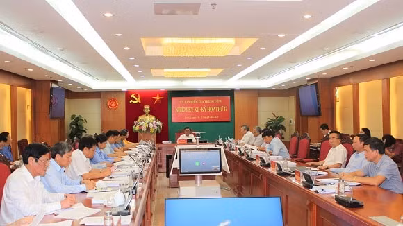 Ảnh kỳ họp