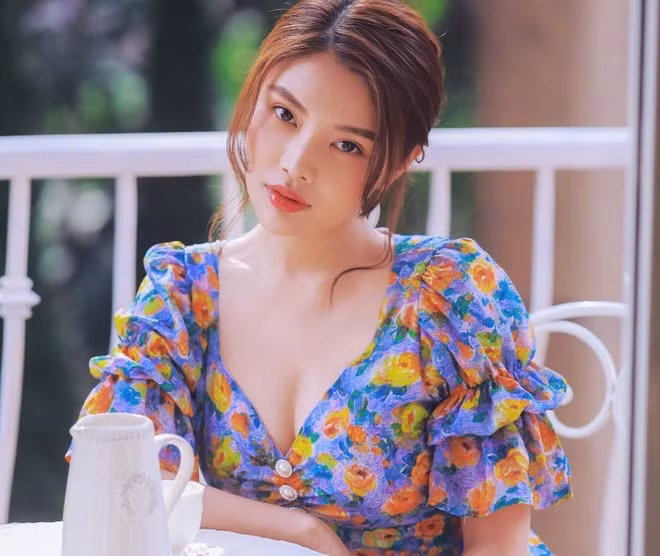 phim ve trieu tu long la con gai bi chi trich va tay chay hinh 3