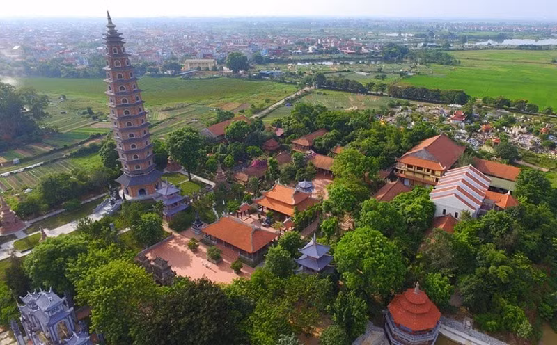 kham pha di tich lich su quoc gia chua bien son hinh 6