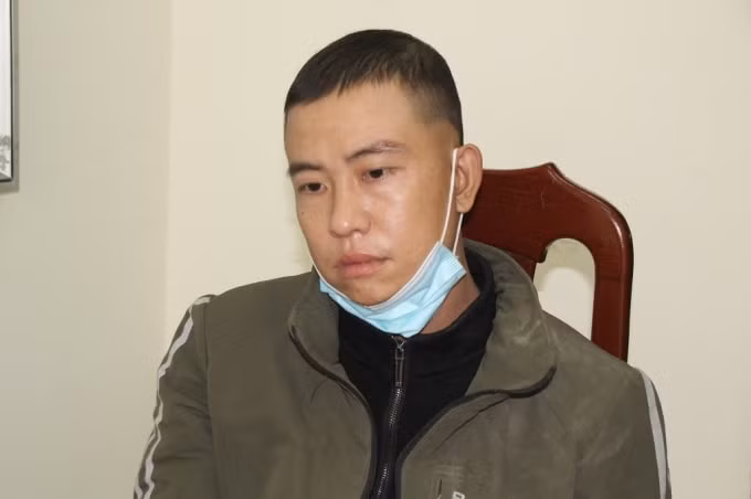 bi bat khi dang van chuyen 12 banh heroin tu tinh ha tinh vao tp ho chi minh tieu thu hinh 1