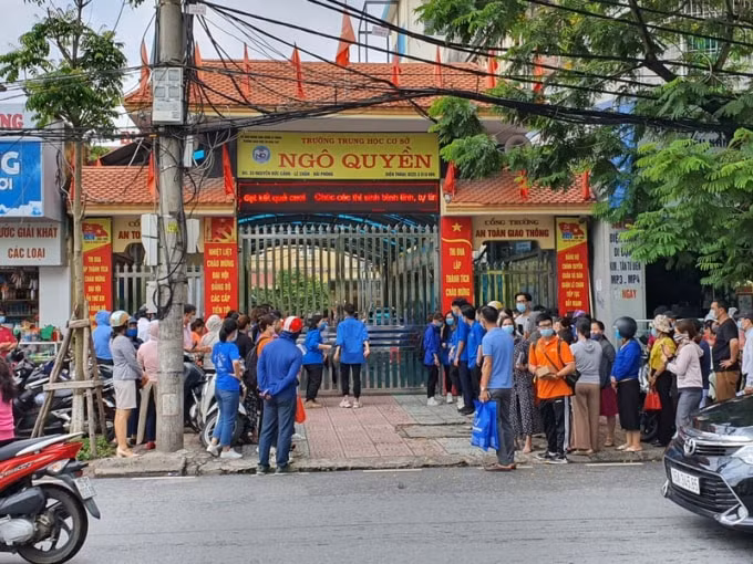 hai phong bat tam giam hieu truong thu quy truong thcs ngo quyen hinh 1