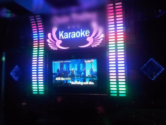 ha noi tim nguoi den 3 quan karaoke mo chui co nhan vien la f0 hinh 1