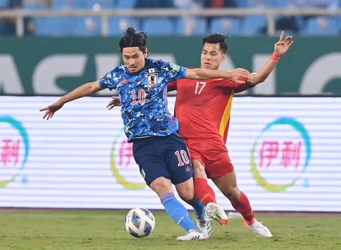 dt viet nam bi tut hang tren bxh fifa hinh 1