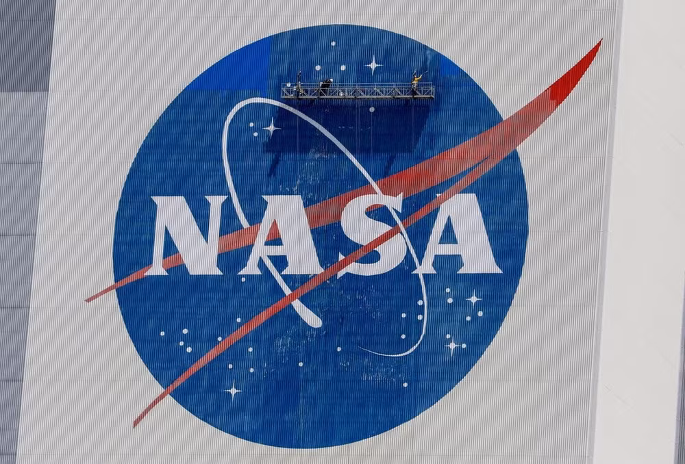 nasa lan dau cong khai ve ufo va nguoi ngoai hanh tinh hinh 1