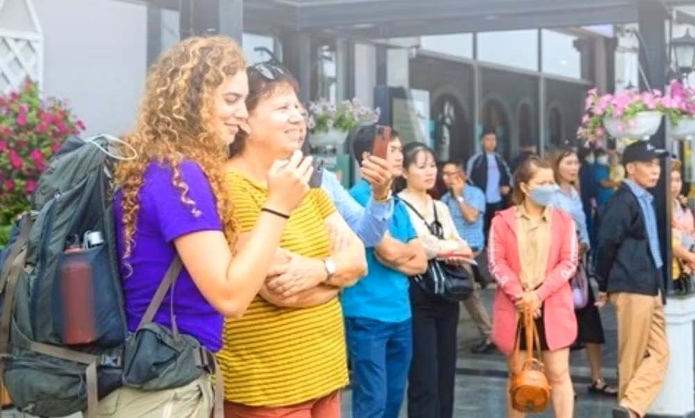 lao cai tap trung khai thac thi truong khach quoc te hinh 1