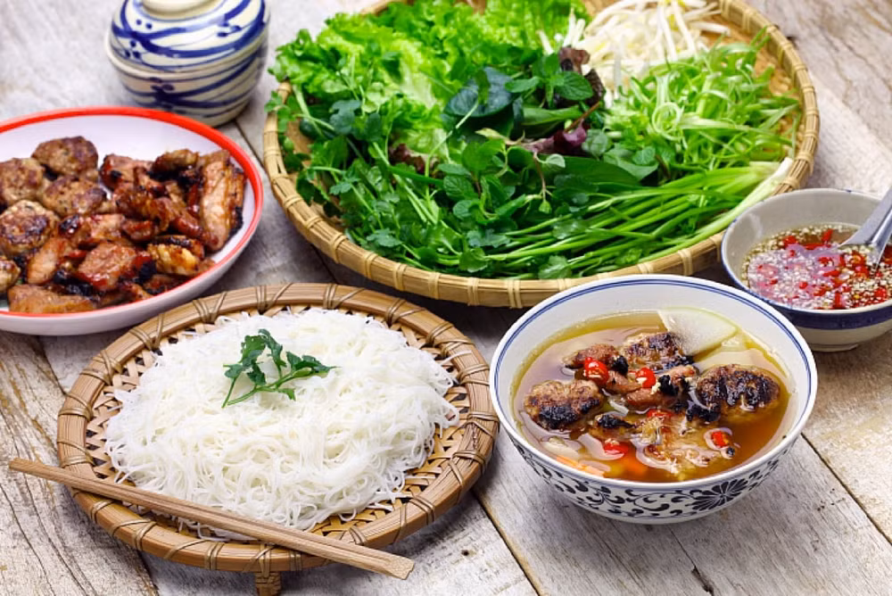 michelin goi y cach thuong thuc cac mon ngon viet nam hinh 3