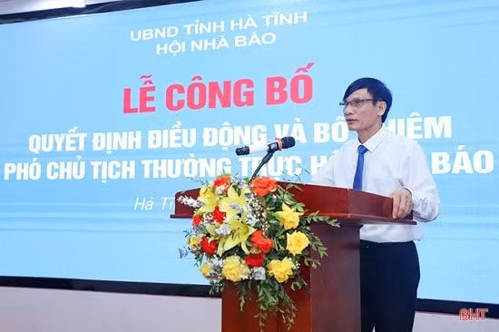 bo nhiem nha bao vo xuan bau giu chuc pho chu tich thuong truc hoi nha bao ha tinh hinh 2