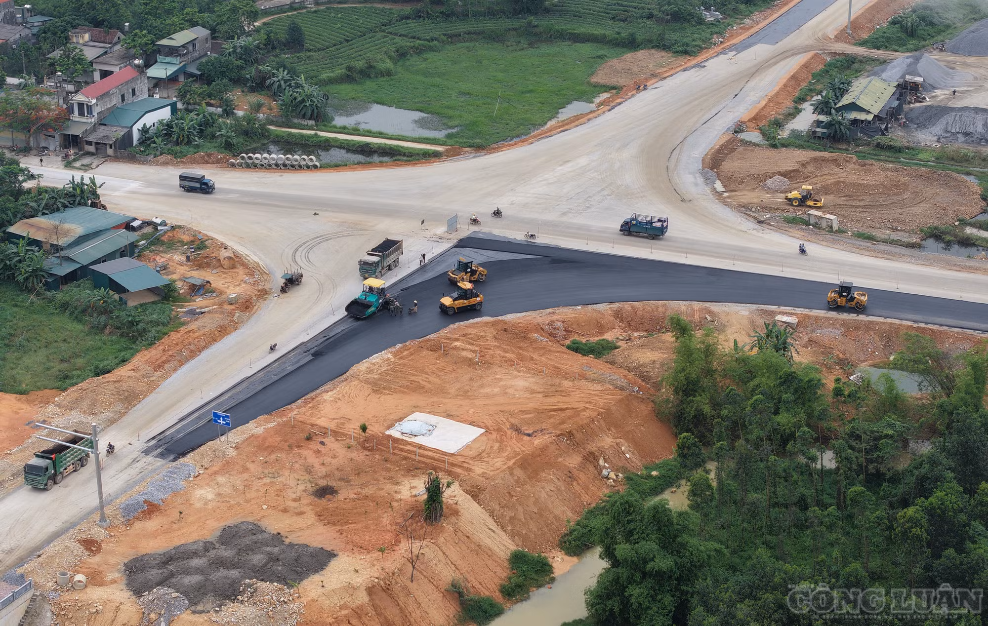 clo_br_dji-20260424102438-0074-d.jpg