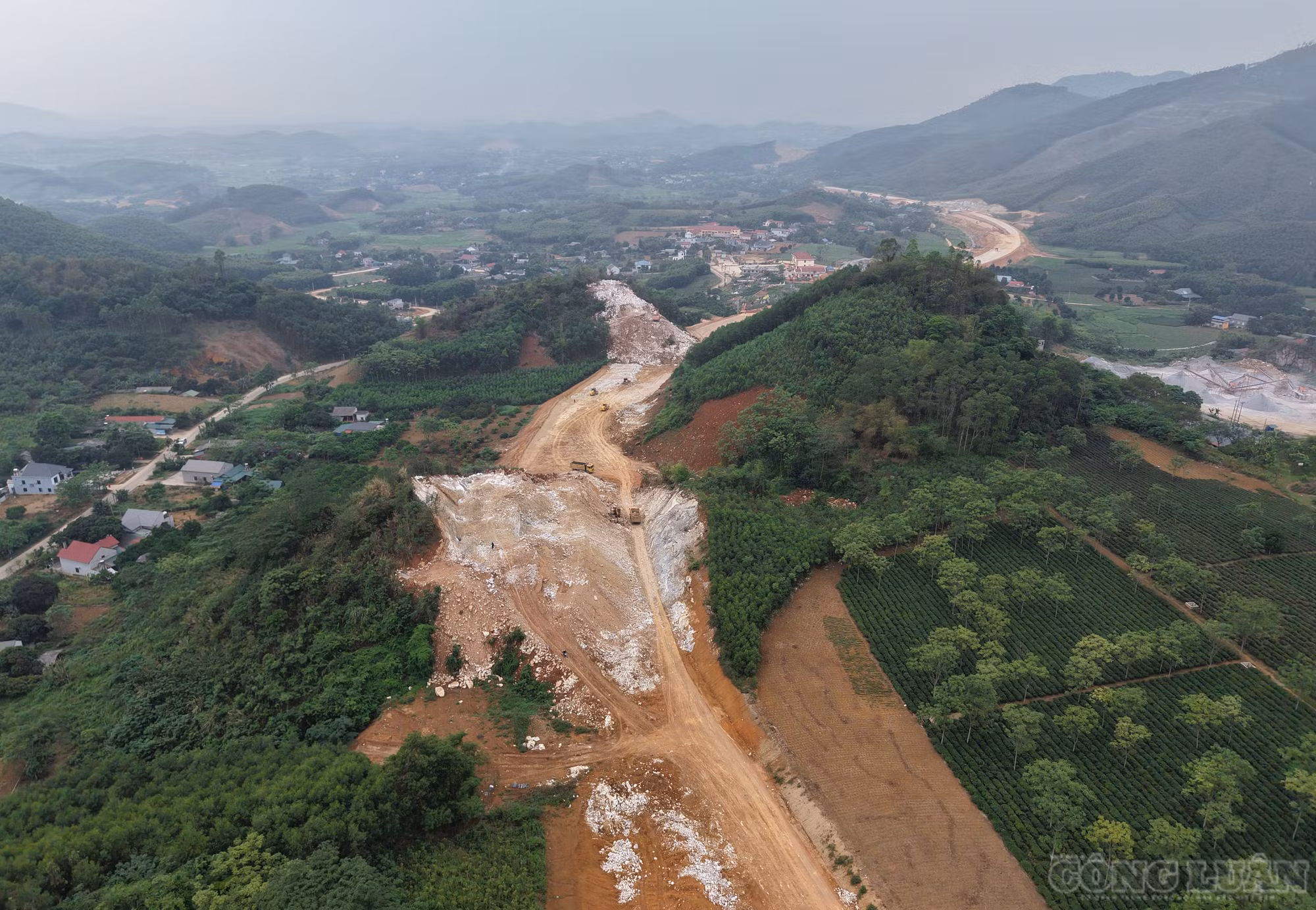 clo_br_dji-20260424151255-0091-d.jpg