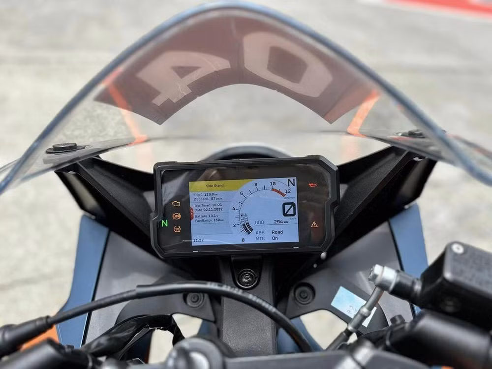 ktm rc 390 tro lai viet nam gia tu 209 trieu dong hinh 8