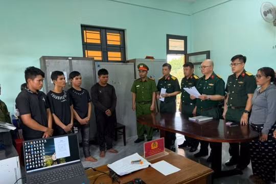 Gia Lai: Khởi tố nhóm đối tượng mang dao tự chế đi giải quyết mâu thuẫn trong đêm