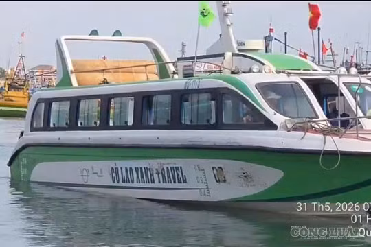 Gia Lai: Siết chặt kiểm tra tàu cao tốc ra Cù Lao Xanh mùa du lịch biển