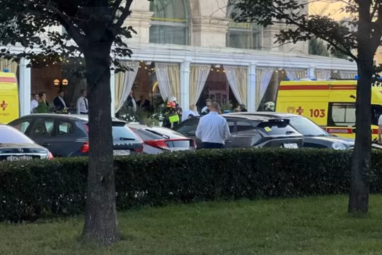 Thị trưởng Moscow tuyên bố vụ đánh bom nhà hàng là tấn công khủng bố