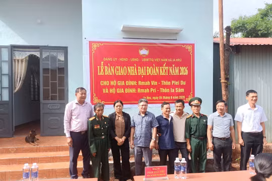 Gia Lai: Mái ấm mới thắp lên hy vọng cho những gia đình khó khăn ở Ia Hrú