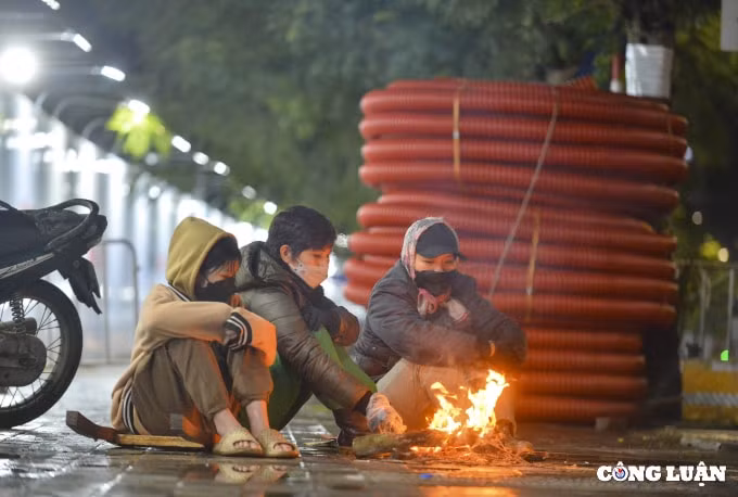 ha noi nhiet do giam xuong con 8 do c nguoi dan co ro trong gia ret hinh 2