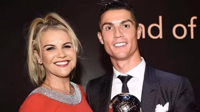 cristiano-ronaldo-sister-katia-aveiro1208232222-17817527526281618907873.jpg