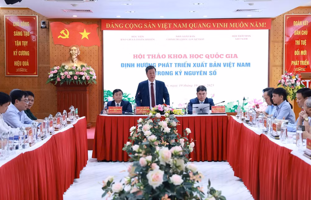Ảnh màn hình 2025-10-10 lúc 22.41.06