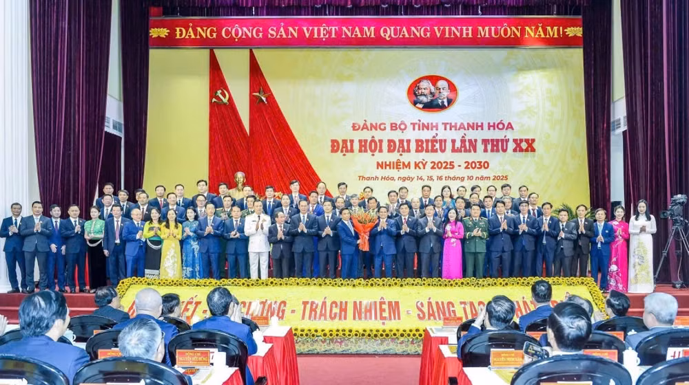 Ảnh chụp Màn hình 2025-10-15 lúc 12.38.36