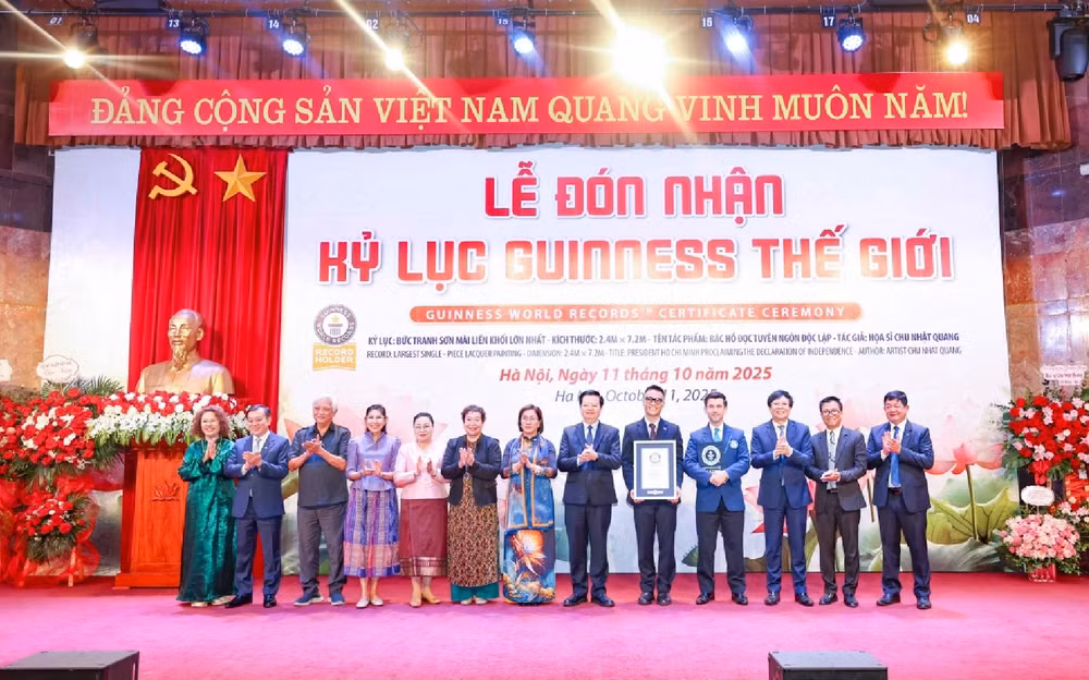 Ảnh màn hình 2025-10-11 lúc 18.17.48