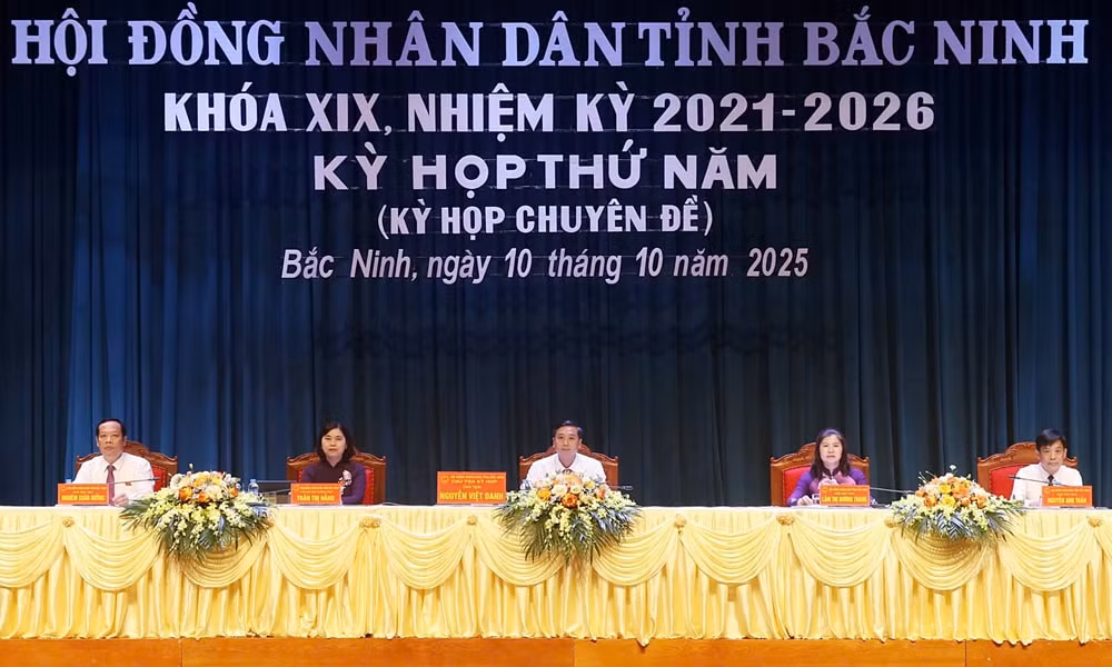 chủ tọa
