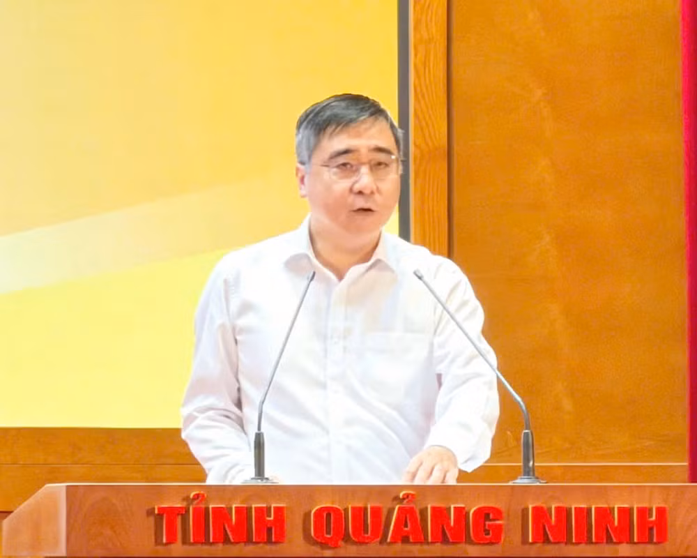 anh-7-phat-dong-ung-ho-dong-bao-vung-bao-lu..jpg