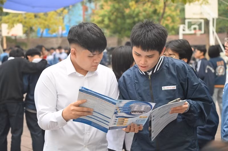 Mô hình hợp tác giữa trường đại học và doanh nghiệp giúp rút ngắn khoảng cách giữa đào tạo, nghiên cứu và nhu cầu thực tiễn của thị trường lao động. Ảnh: EPU