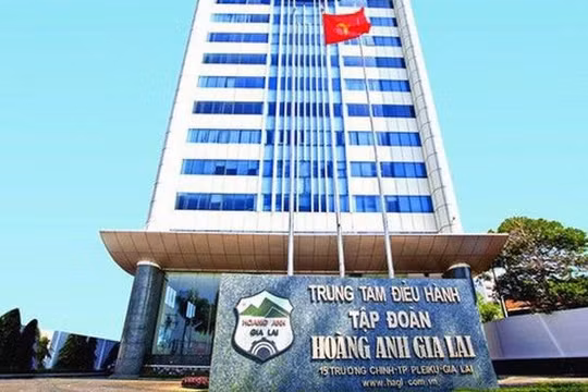 Hoàng Anh Gia Lai (HAG) đóng cửa chi nhánh khách sạn, bầu Đức tiếp tục gom cổ phiếu